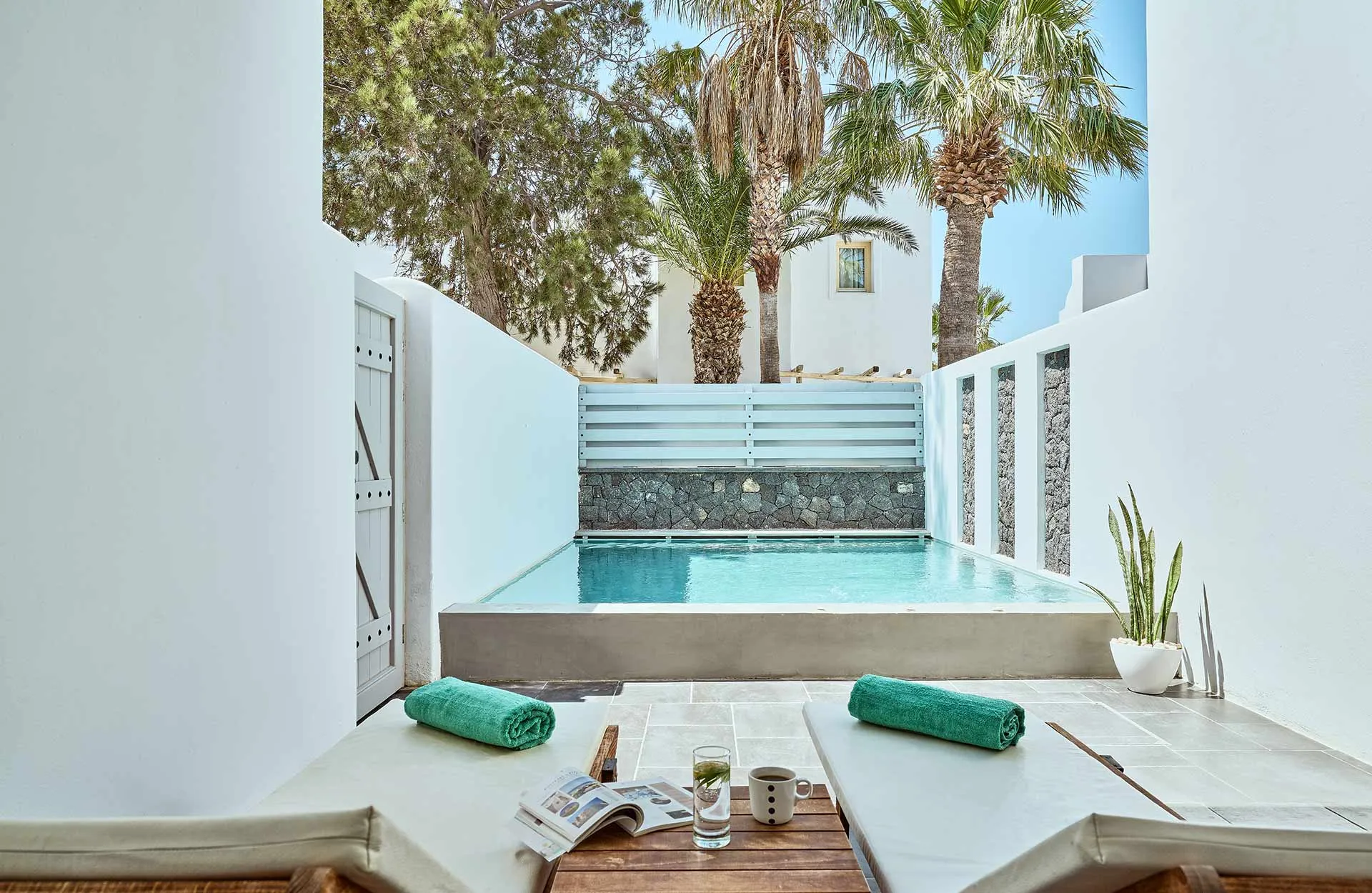 Meltemi Excelsior Suites